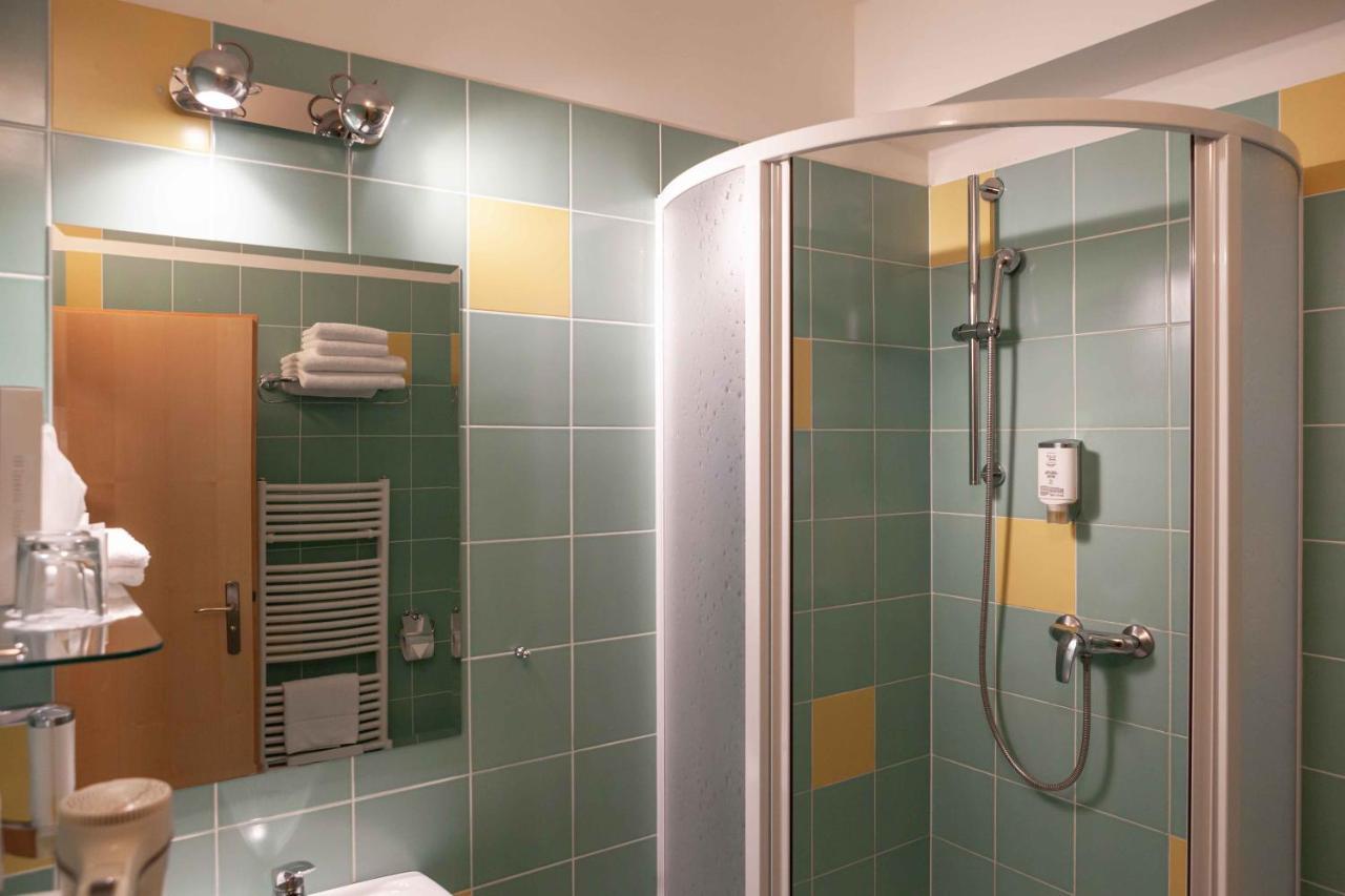 Equitana Hotel Resort Breznice  Экстерьер фото