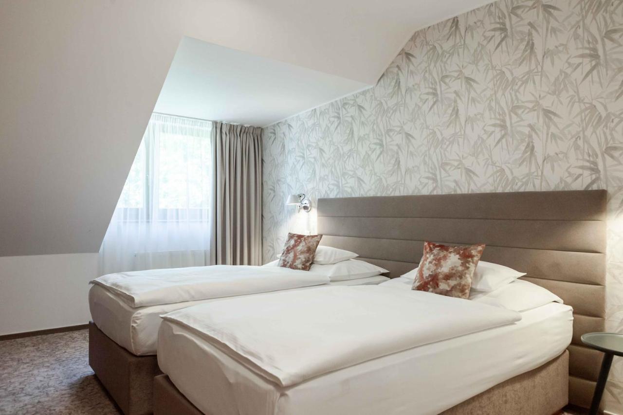 Equitana Hotel Resort Breznice  Экстерьер фото